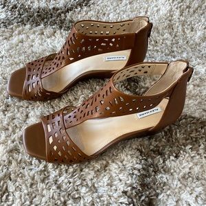 NEW Alex Marie Sandals